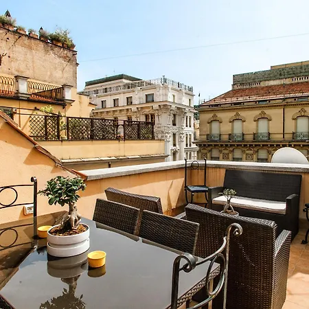 Spanish Steps Luxury Penthouse *