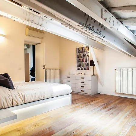 Spanish Steps Luxury Penthouse Apartment Rome