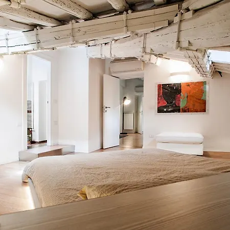 Spanish Steps Luxury Penthouse Apartment Rome