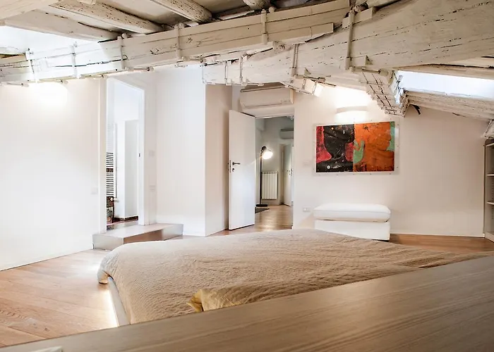 Spanish Steps Luxury Penthouse Apartment Rome