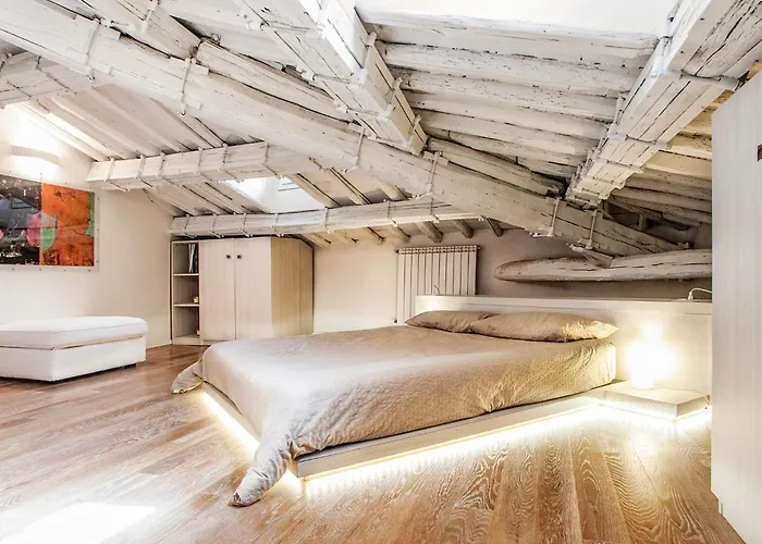 Spanish Steps Luxury Penthouse Lägenhet