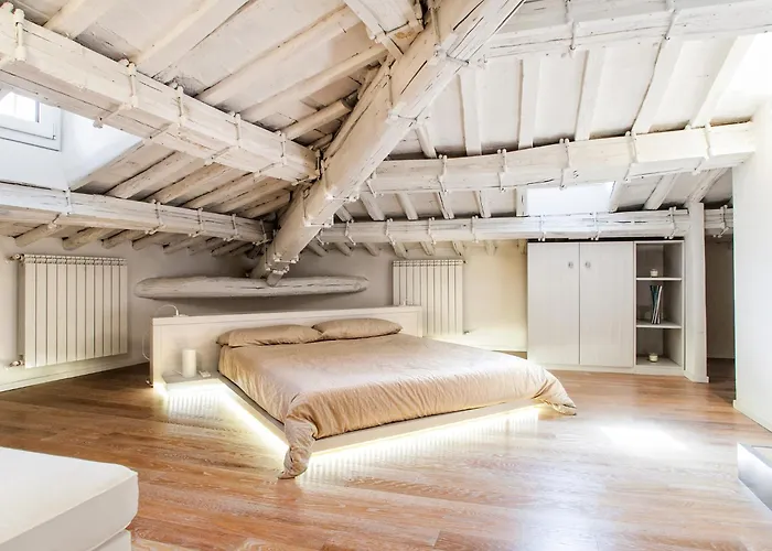 Spanish Steps Luxury Penthouse Lägenhet *