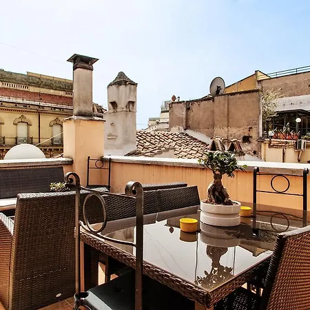 Spanish Steps Luxury Penthouse * Řím
